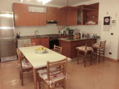 SANTORSO - Centro: proponiamo in vendita immobile composto da due appartamenti sovrapposti con doppi - 2